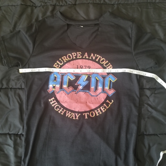 AC/DC European Tour 1988 Homme T-Shirt Manches Courtes Noir 4xl 100 Coton Regular Coupe Standard  3fad1129 D12c 5167 Bc41 Fb3fcc58945e